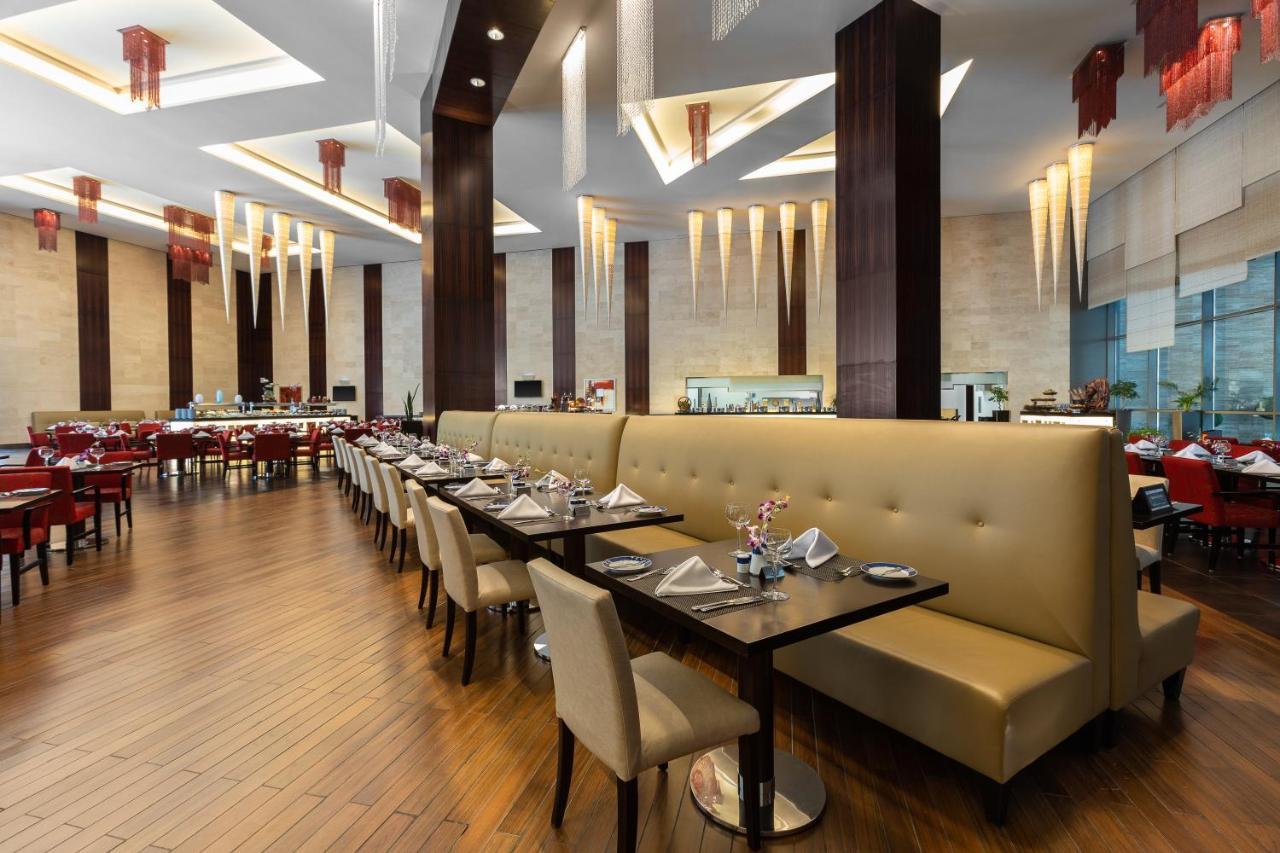 Crowne Plaza Riyadh - Rdc Hotel & Convention By Ihg Extérieur photo The restaurant
