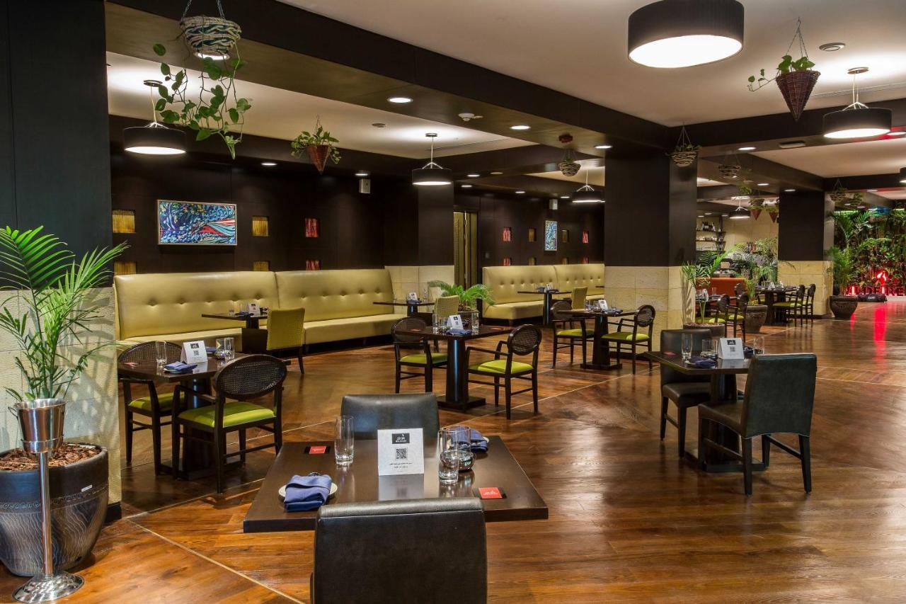 Crowne Plaza Riyadh - Rdc Hotel & Convention By Ihg Extérieur photo The interior of the restaurant