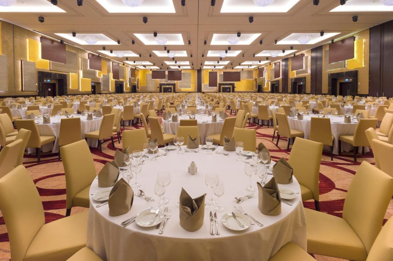 Crowne Plaza Riyadh - Rdc Hotel & Convention By Ihg Extérieur photo The Grand Ballroom