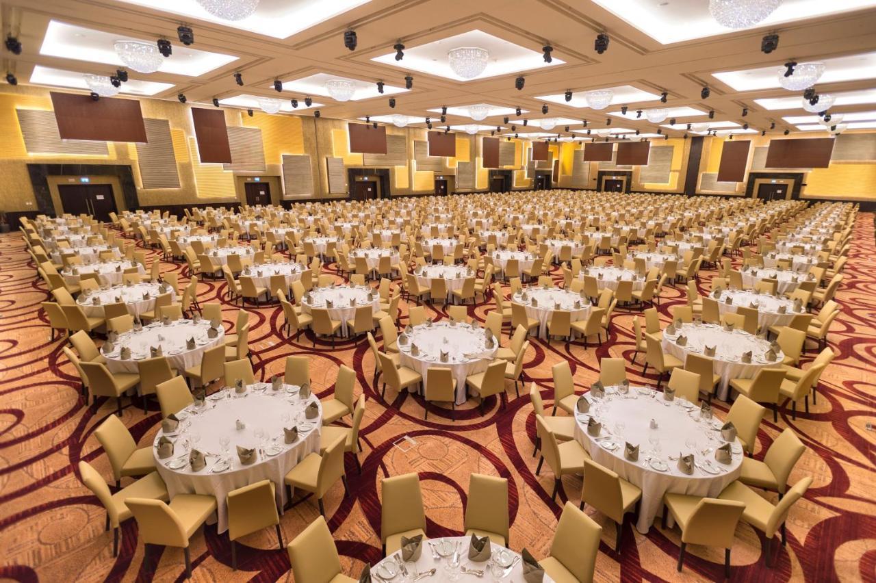 Crowne Plaza Riyadh - Rdc Hotel & Convention By Ihg Extérieur photo The Grand Ballroom