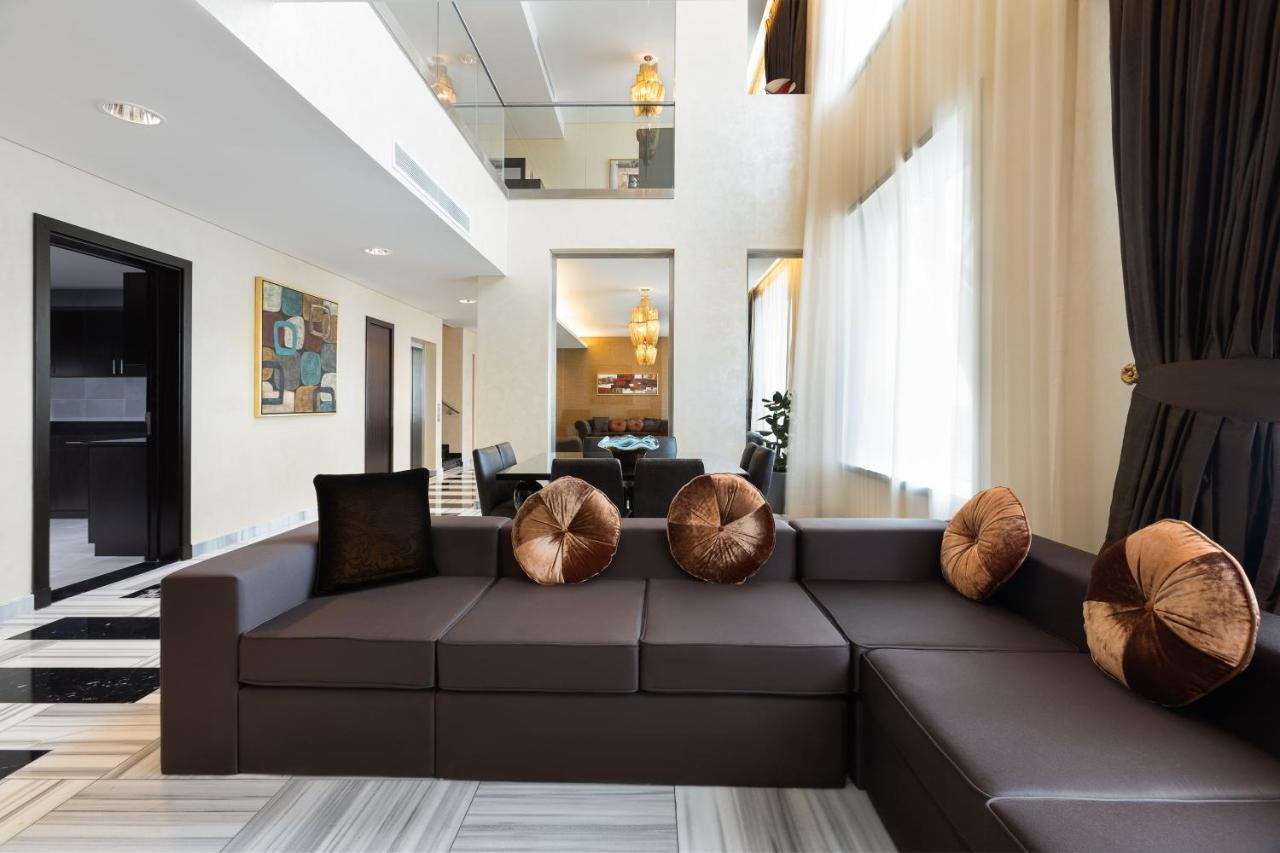Crowne Plaza Riyadh - Rdc Hotel & Convention By Ihg Extérieur photo A living room in a modern house