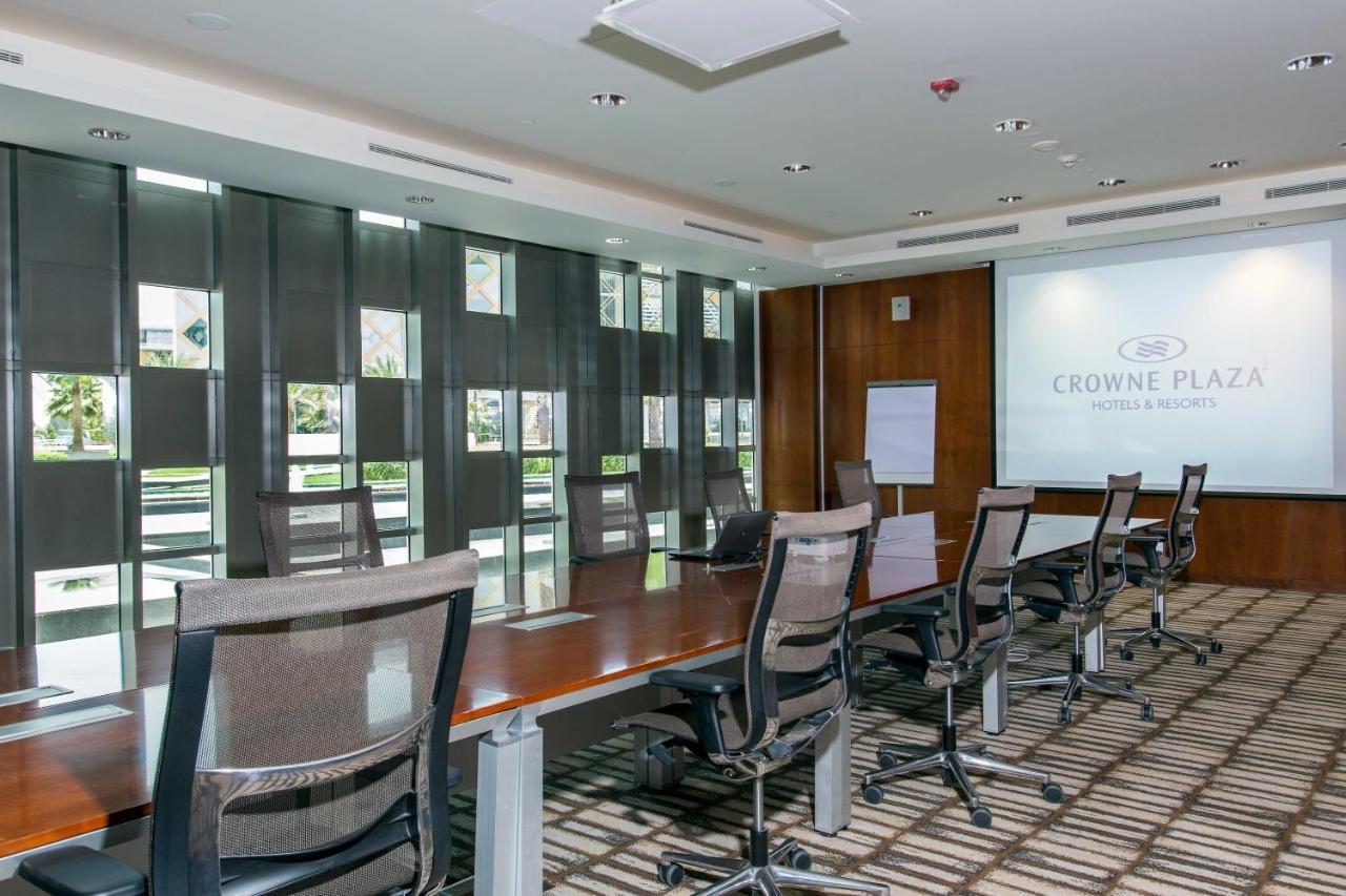 Crowne Plaza Riyadh - Rdc Hotel & Convention By Ihg Extérieur photo Meeting room